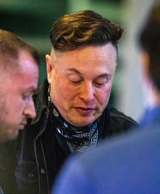 馬斯克：辭職當網紅怎麼樣？豐田：先別急，真正的較量還沒開始