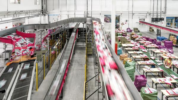 外媒一語成讖,天貓京東唯品會集體掉頭,掀起一場減碳浪潮 外媒一語成讖,天貓京東唯品會集體掉頭,掀起一場減碳浪潮