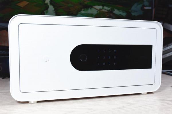 防盜防撬,隨時掌握動態-VOC智慧保管箱G300 防盜防撬,隨時掌握動態-VOC智慧保管箱G300