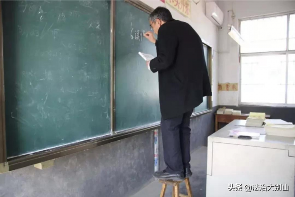 中國300萬鄉村教師的真實故事，有些人，當老師是終其一生