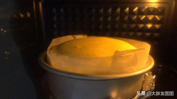 比豆腐還嫩！自制酸奶蛋糕，配方和秘訣都給你，外面買不到