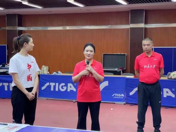 北大學生丁寧:人生換髮球 北大學生丁寧:人生換髮球