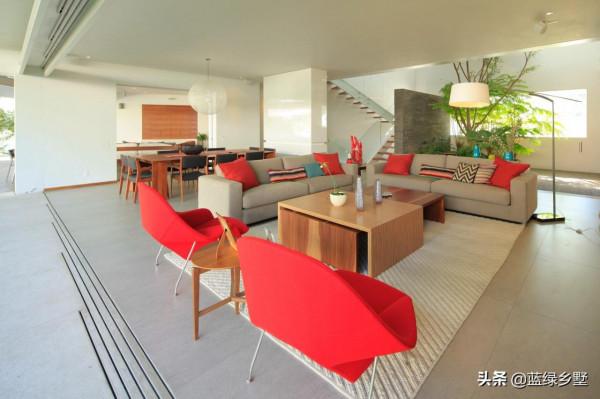 藍綠 · 藝“墅”家 || 西部城市邊界的小型封閉社群：安靜，綠樹成蔭