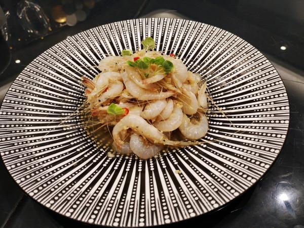 今天相聚在君品酒店，給寶寶過十歲生日