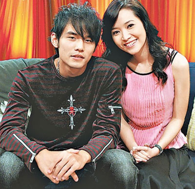 ";天王嬌妻";昆凌:職高畢業嫁給周杰倫,4年賠掉8個億依然安然無恙 ";天王嬌妻";昆凌:職高畢業嫁給周杰倫,4年賠掉8個億依然安然無恙