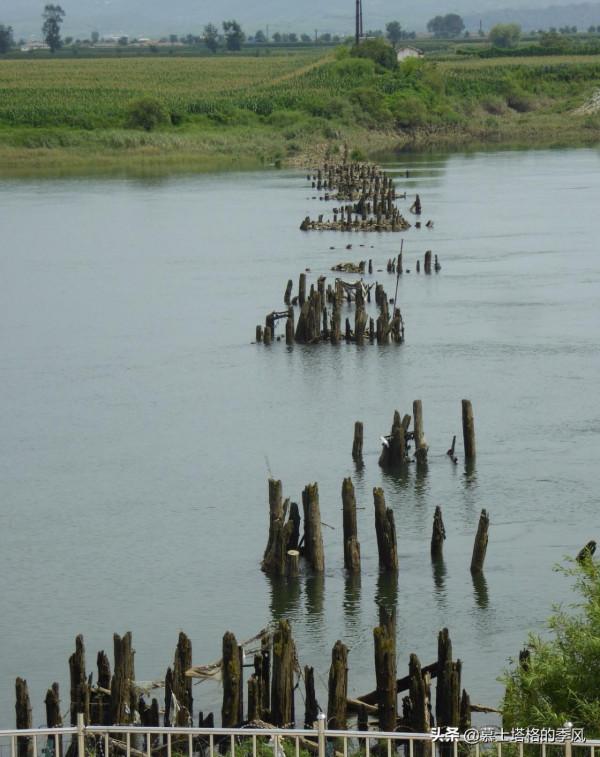 長津湖戰役，志願軍是從哪些地方跨過鴨綠江的，究竟有多難打？