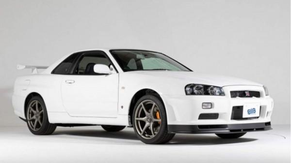 一輛從未註冊過的2002款日產Skyline GT-R V-Spec II即將拍賣 一輛從未註冊過的2002款日產Skyline GT-R V-Spec II即將拍賣