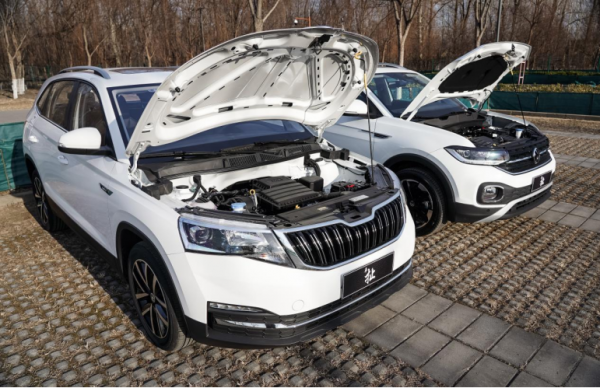 10萬預算誰更值得買？柯米克對比探影