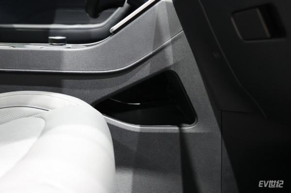 靜態體驗威馬W6：品質升級，智慧化是看點