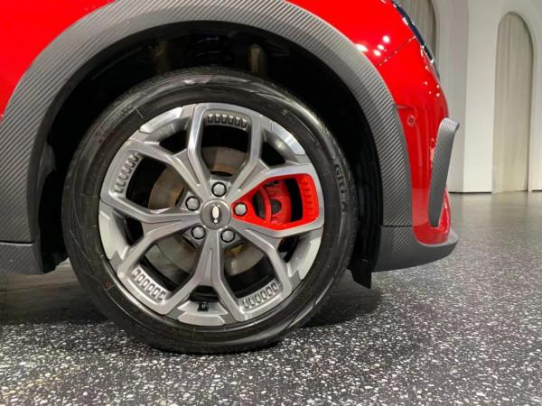 尤拉好貓GT靜態實拍:運動元素上身/動力小幅提升 尤拉好貓GT靜態實拍:運動元素上身/動力小幅提升