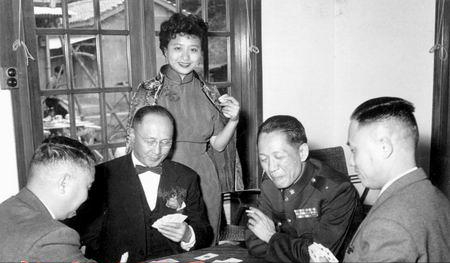 為抓捕解放軍最大叛徒，地下黨&OpenCurlyDoubleQuote;沉迷&rdquo;賭博3年，敗光了全部家產