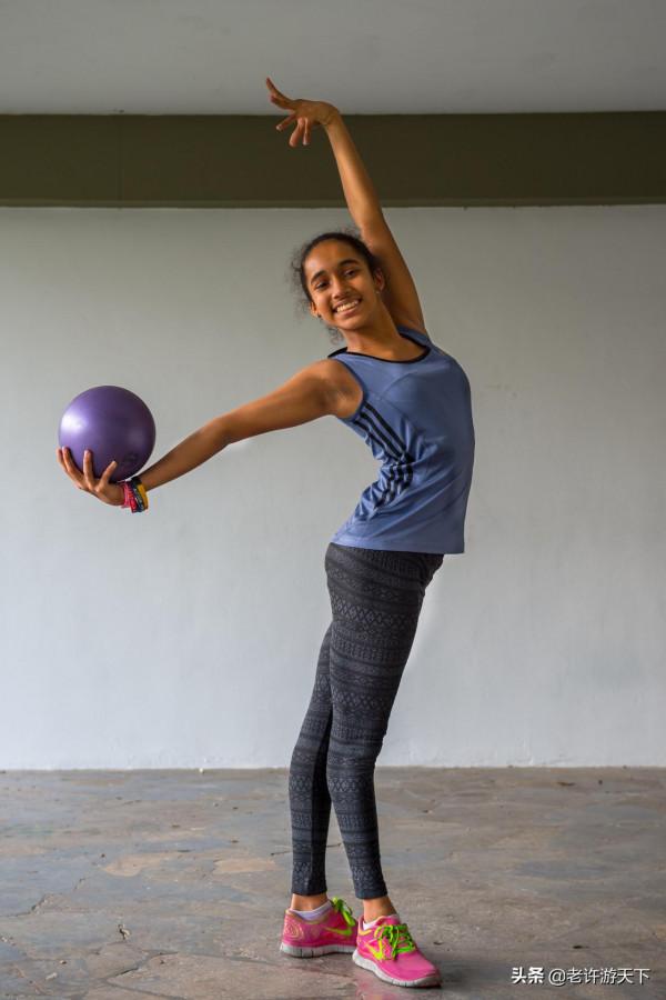 世遺大學城：風格獨特的建築典範，卻成了男歡女愛的浪漫集中營