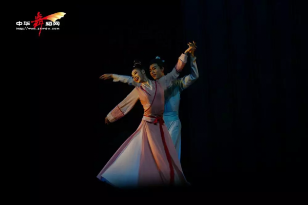 北舞《梁祝》演出劇照 北舞《梁祝》演出劇照