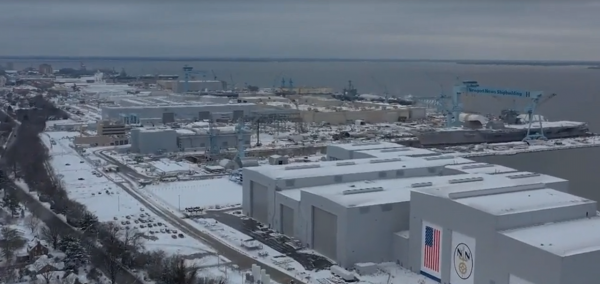 6艘航母同時施工，創下30年最高紀錄，美國造船廠也&OpenCurlyDoubleQuote;下餃子&rdquo;？