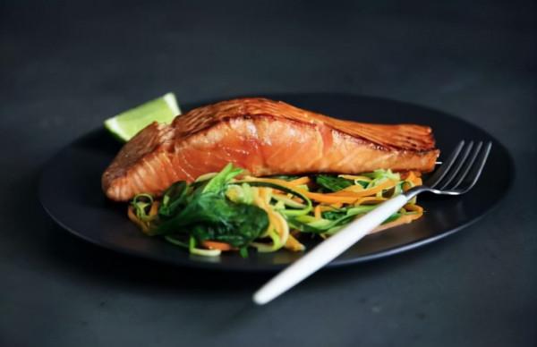 Neurology:經常吃魚或能讓腦血管疾病的風險明顯降低 Neurology:經常吃魚或能讓腦血管疾病的風險明顯降低