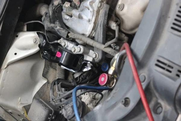 翻新09年老款豐田漢蘭達,28萬公里剛過磨合期,還能再戰20年 翻新09年老款豐田漢蘭達,28萬公里剛過磨合期,還能再戰20年