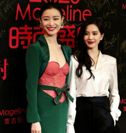 五官不好看別瞎合影,看看這幾對,好看不輕浮美豔不世俗 五官不好看別瞎合影,看看這幾對,好看不輕浮美豔不世俗