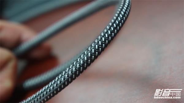 「鑑賞」Fibbr（菲伯爾）高品質音響連線線：實惠實用