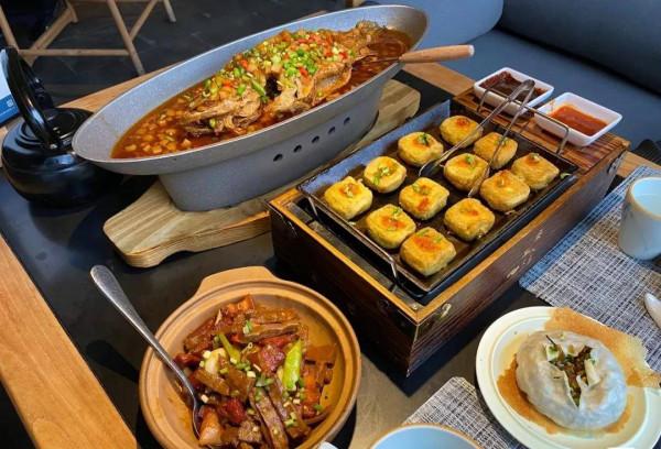 環境超讚的徽式餐廳，集美們衝鴨