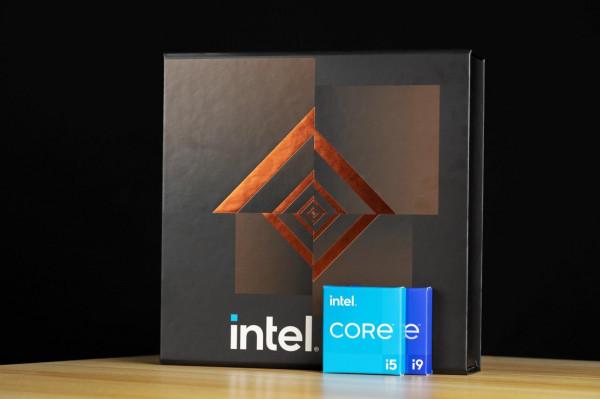 12代酷睿i9+ROG頂級主機板！這樣的組合你愛了嗎？