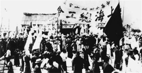 金維映:與鄧小平離婚後,嫁給李維漢,在延安時賀子珍為她接生 金維映:與鄧小平離婚後,嫁給李維漢,在延安時賀子珍為她接生