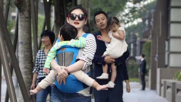 離婚、家暴、未婚先孕，大小S姐妹團的婚姻簡直是一團亂麻