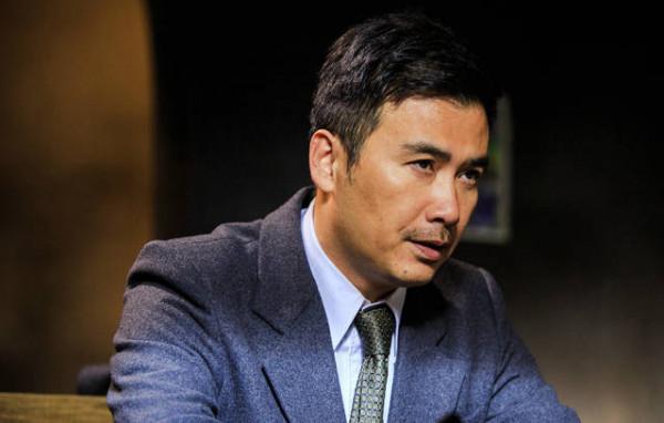 諜戰劇《叱吒之城》要火，柳雲龍邊導邊演，於和偉雷佳音同臺飆戲