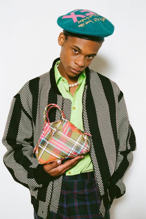 2021 秋冬時裝秀的 9 種帽子趨勢-告訴你如何在寒冷季節既時尚又溫暖 2021 秋冬時裝秀的 9 種帽子趨勢-告訴你如何在寒冷季節既時尚又溫暖