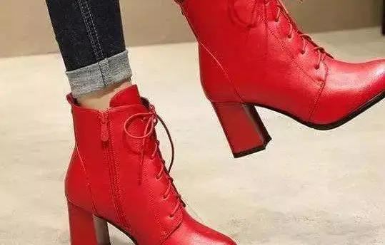 靈籤占卜:你喜歡哪個短靴?看你能不能成為別人眼中的小富婆!準 靈籤占卜:你喜歡哪個短靴?看你能不能成為別人眼中的小富婆!準