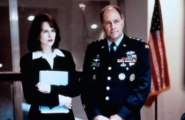 妮可克魯尼驚豔合作《末日戒備》才是火爆反恐片最大遺珠