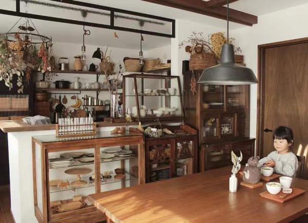 日本主婦帶娃回鄉生活，打造自然原木之家，活成無數人羨慕的樣子