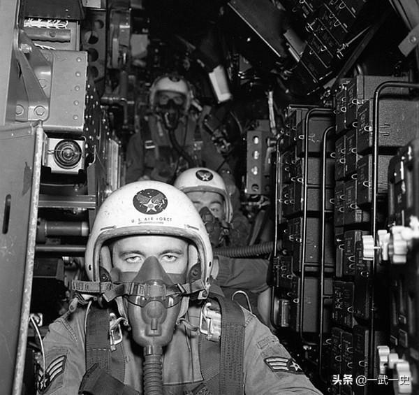 1958年，3位幸運女孩躲過了3萬噸的原子彈，距離爆炸只有180米