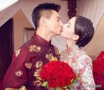 比丈母孃小2歲的吳奇隆，憑啥“拿捏”了劉詩詩？