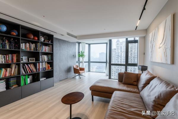 北京夫妻123㎡的家，因巧妙佈置而走紅網路，不要電視牆太香了