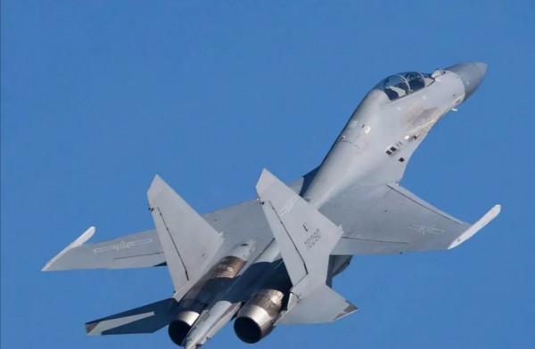 來自蘇30的無奈：印度手把手教都學不會，中國卻轉眼玩出先進戰機