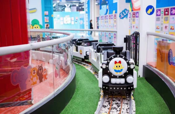 &OpenCurlyDoubleQuote;媽媽，快帶我去撒歡兒！&rdquo;