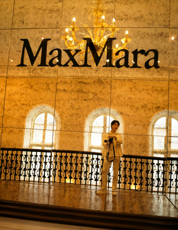 孫儷凹時尚造型再翻車！穿大火的泰迪熊大衣亮相，造型更像睡衣