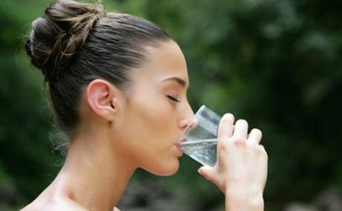 女性開始衰老時，身體會有這幾種變化，不妨多做了解