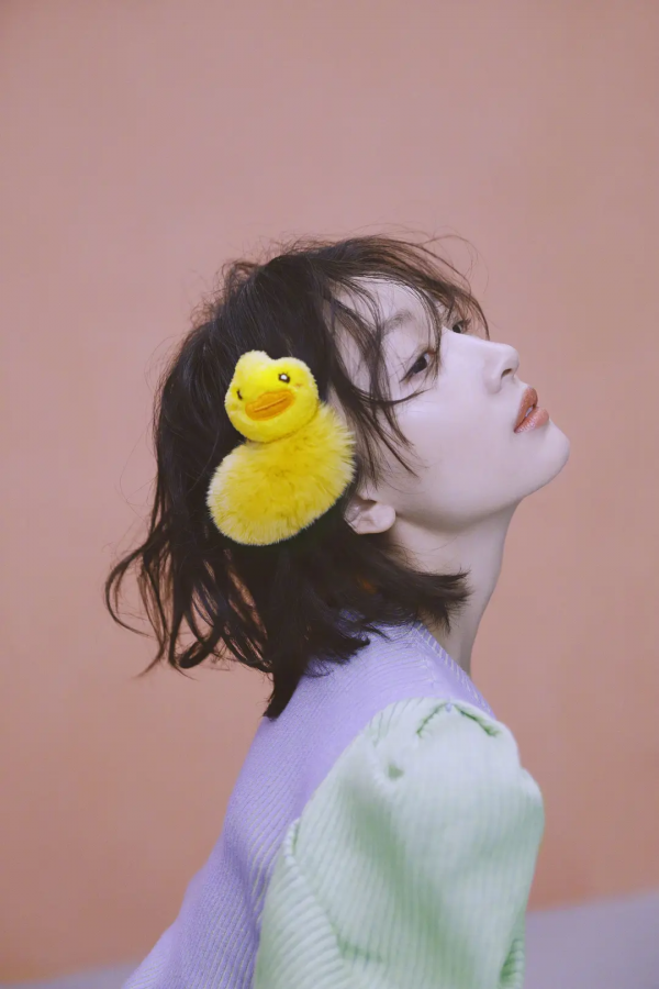 明星化妝也互相模仿？白開水妝容受追捧，有人美出圈有人像沒睡醒