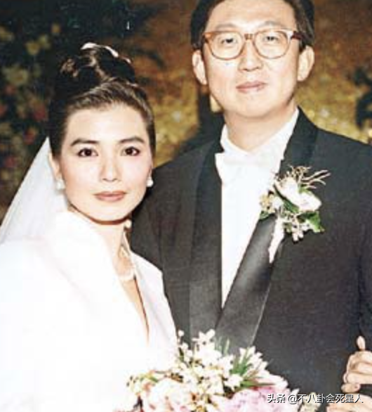 奪夫戰、互插刀，這7對明星閨蜜的散夥故事，讓人真正認識娛樂圈