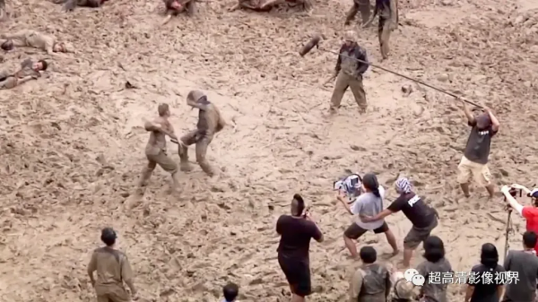 《突襲2》——RED與動作電影