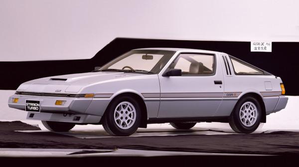 阿拉伯王子曾擁有的定製超跑一折甩賣？獨一無二的法拉利Meera S