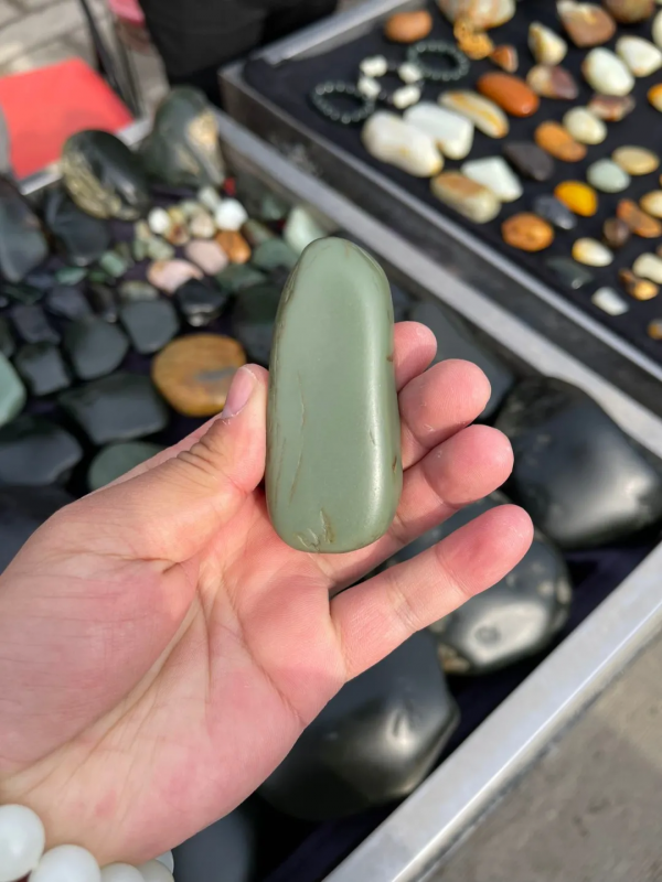 2021翻篇啦 · 如今和田玉石巴扎的行情怎樣