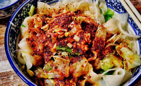 西安這家館子，因老闆娘高顏值走紅，粉絲跨越1000公里一睹芳容