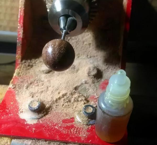 現場演示，假金星的製作全過程.