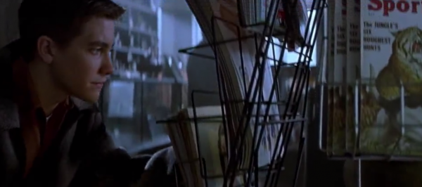 一個高中男孩，透過造火箭獲得獎學金，入大學並走出小鎮的故事