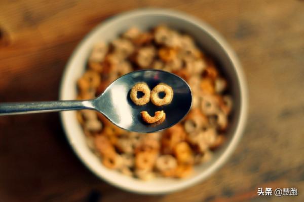 發胖並不是因為人到中年,最新研究顛覆傳統認知 發胖並不是因為人到中年,最新研究顛覆傳統認知