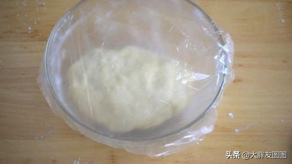 有蘋果嗎?這個食譜值得收藏,秋冬季,誰不愛吃熱乎乎的蘋果卷呢 有蘋果嗎?這個食譜值得收藏,秋冬季,誰不愛吃熱乎乎的蘋果卷呢