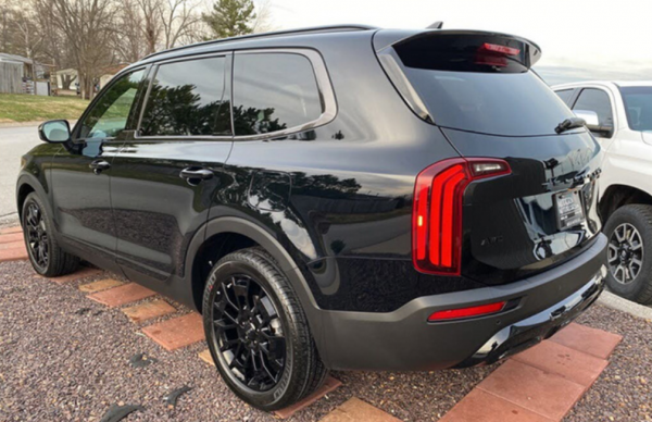 比X5顏值還高，起亞旗艦SUV現身，搭V6引擎，7座佈局