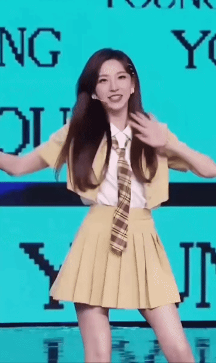 央視新國民老婆來了!王冰冰甜姐地位不保? 央視新國民老婆來了!王冰冰甜姐地位不保?